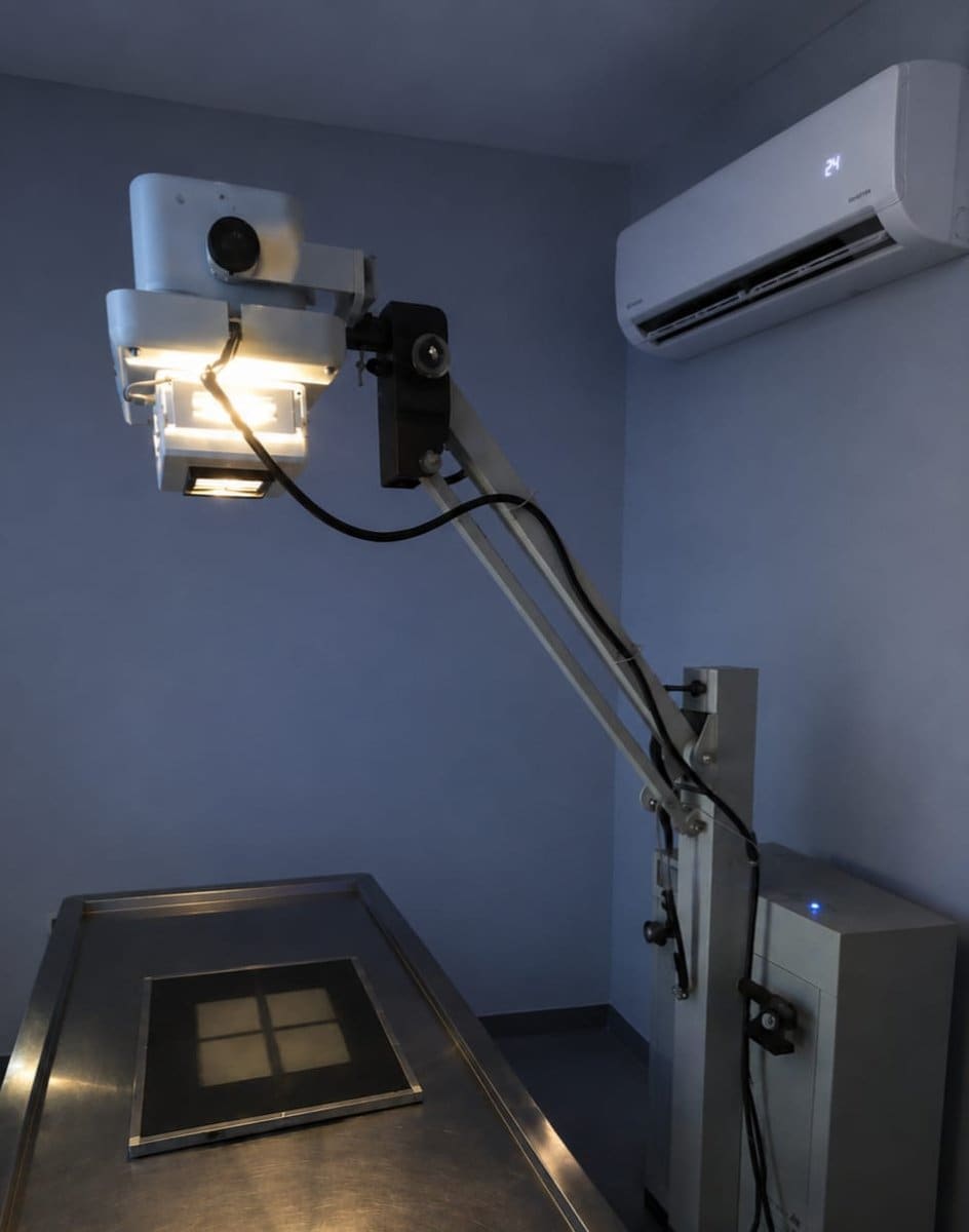 The digital X-ray room at Shivraj Pet Clinic & Lab
